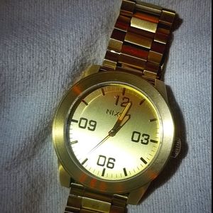 NIXON "THE CORPORAL" WATCH